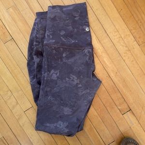 Lululemon leggings